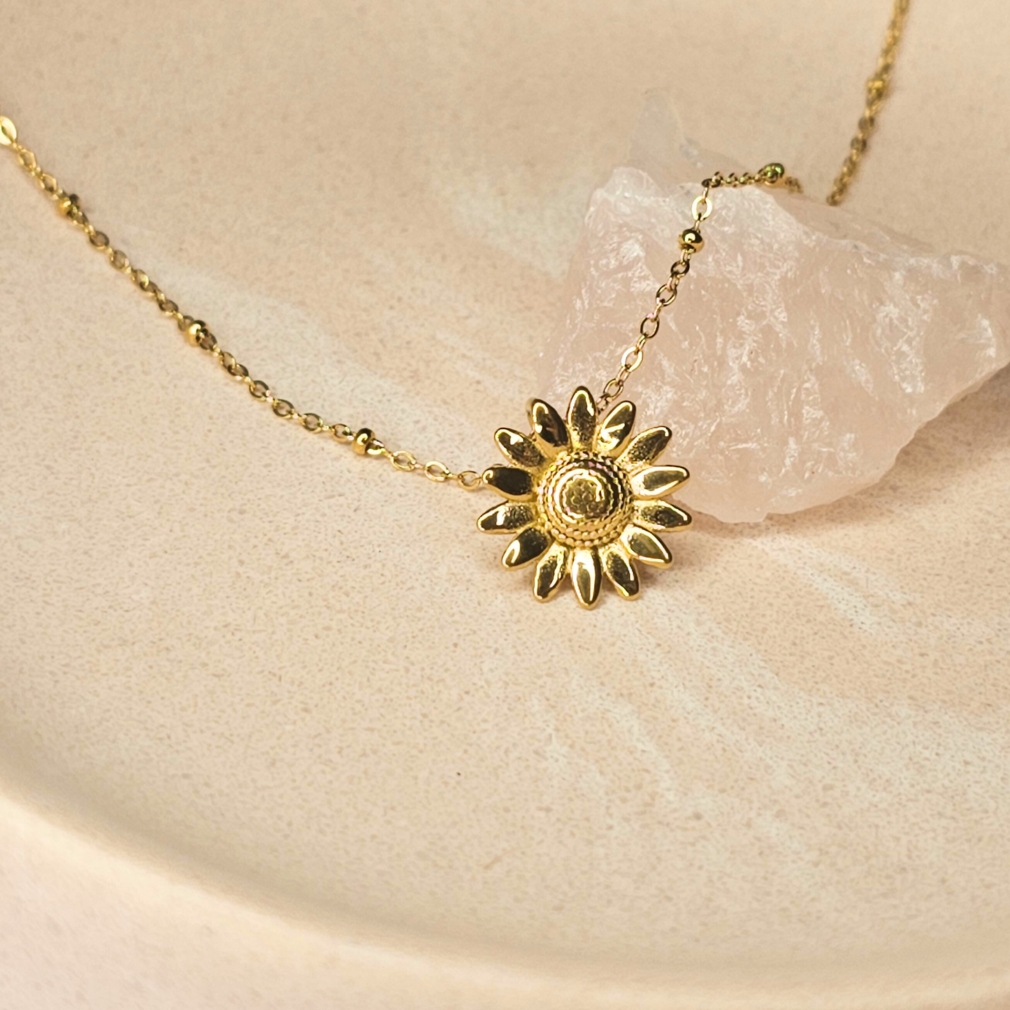 Sunny Necklace