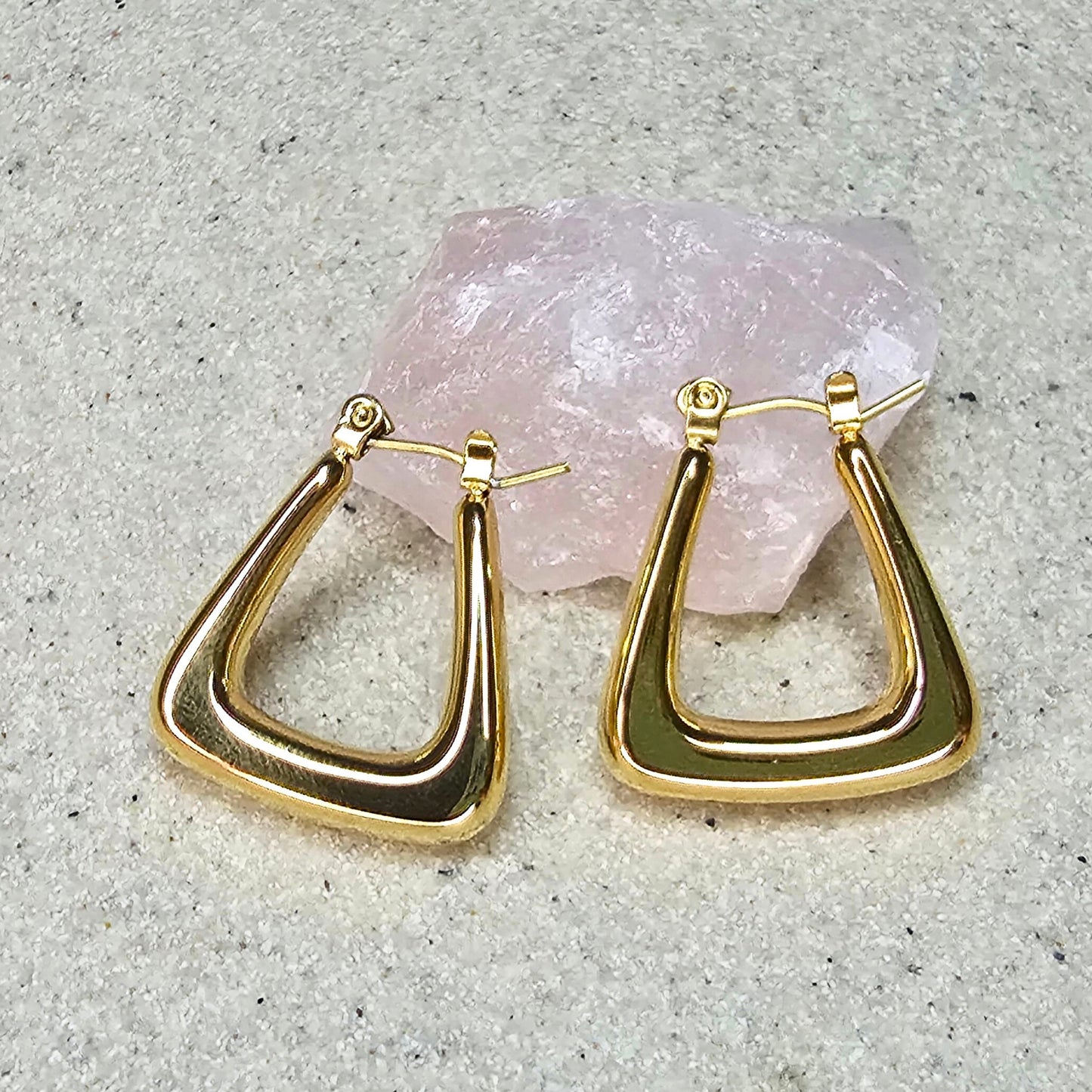 Trixie Triangle Hoops