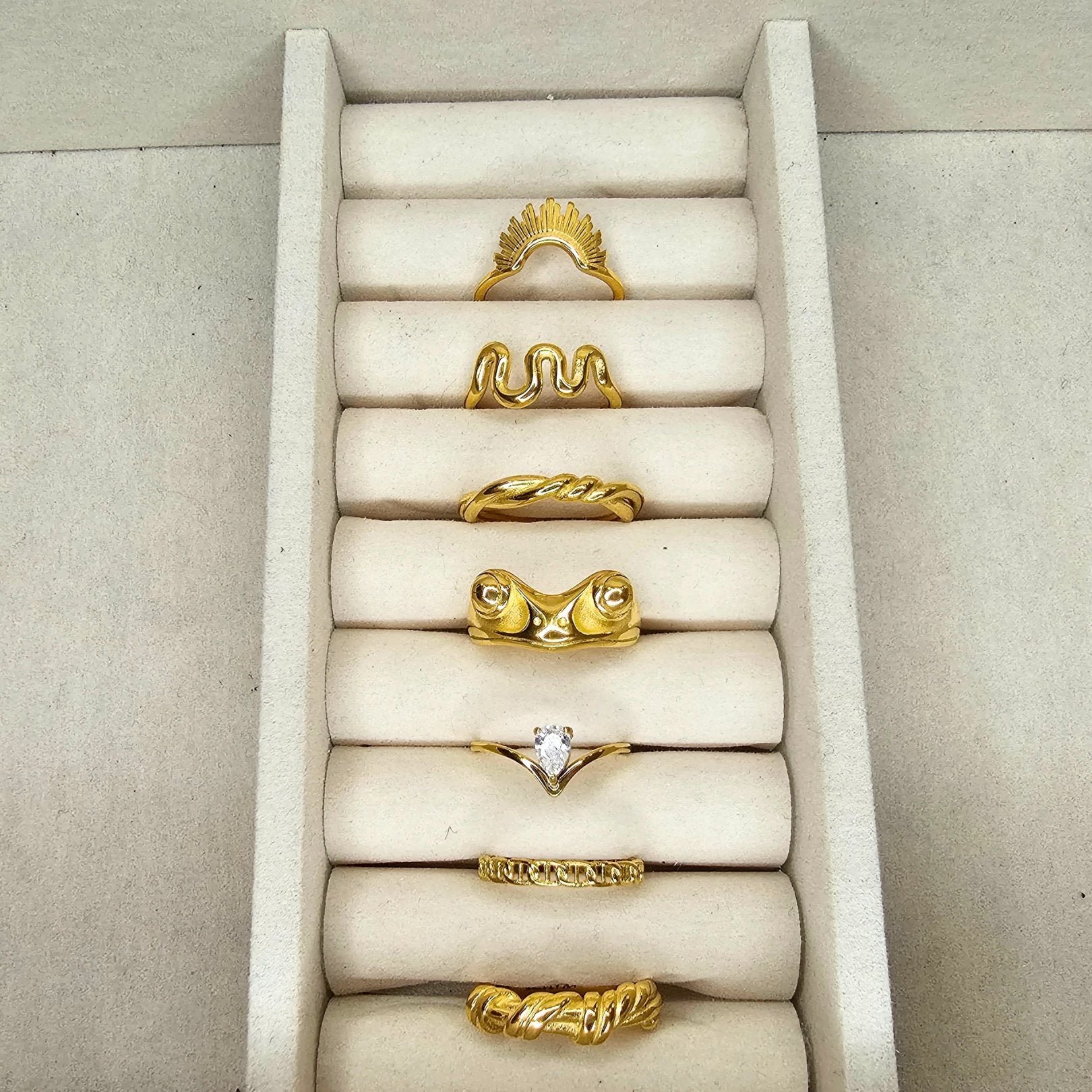 staking gold plated waterproof rings